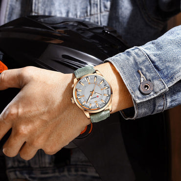CURREN 8390 Men's Leather Straps Watch