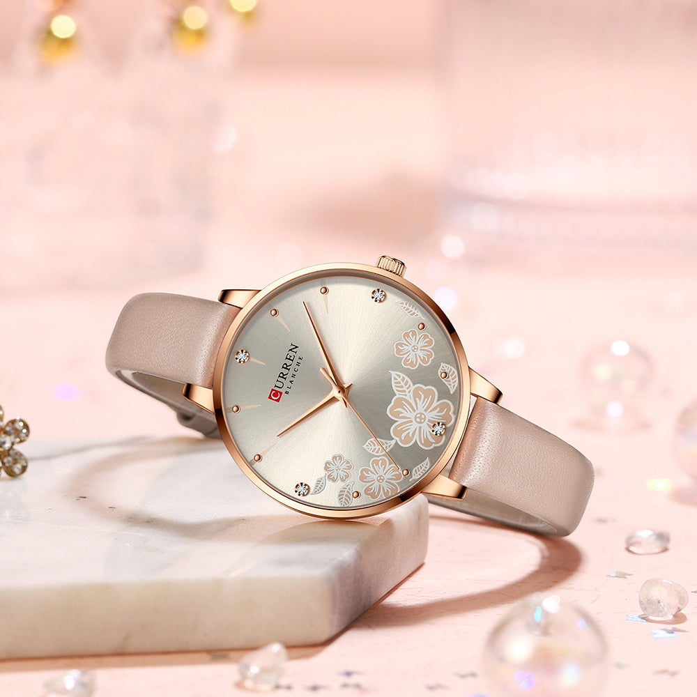 CURREN 9068 Women's Leather Straps Watch