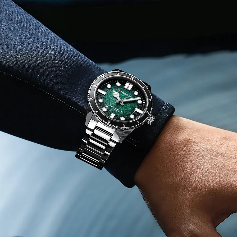 CURREN 8450 Men's Stainless Steel Watch