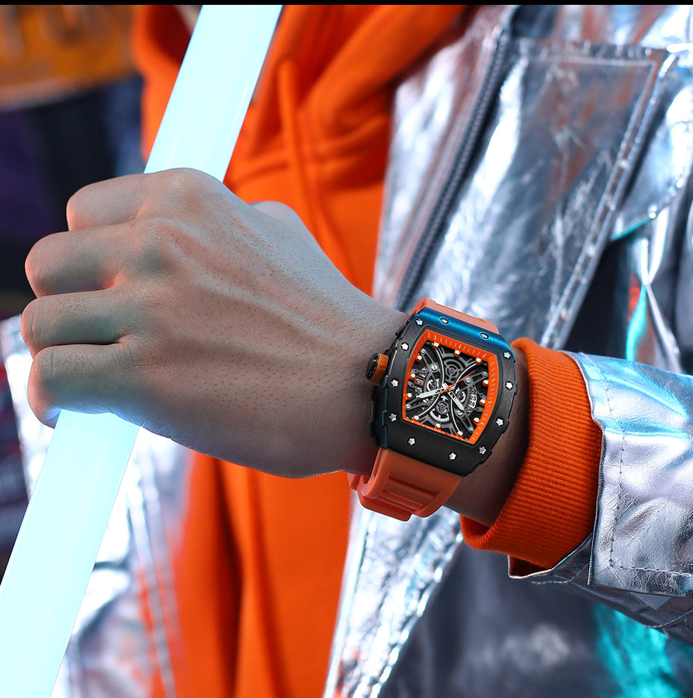 CURREN 8438 Men's Rubber Straps Watch