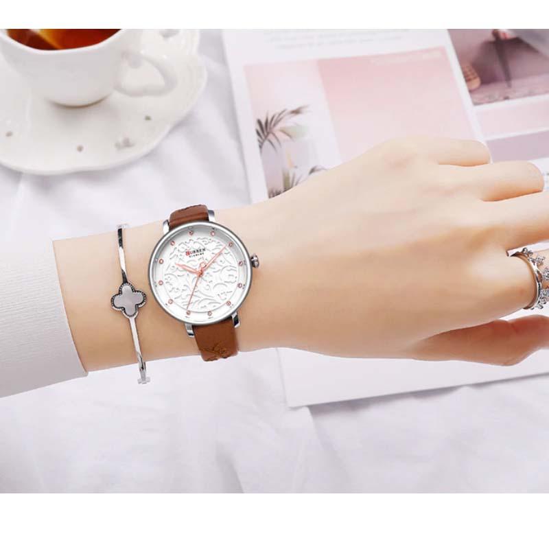CURREN 9046 Women's Leather Straps Watch