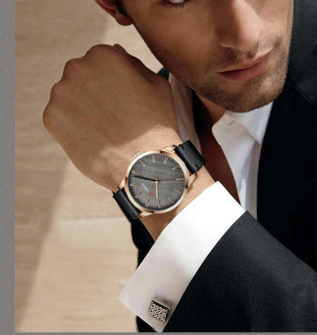 CURREN 8386 Men's Leather Straps Watch