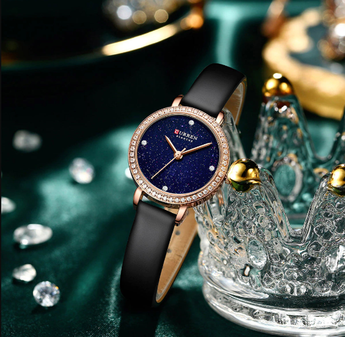 CURREN 9083 Women's Leather Straps Watch