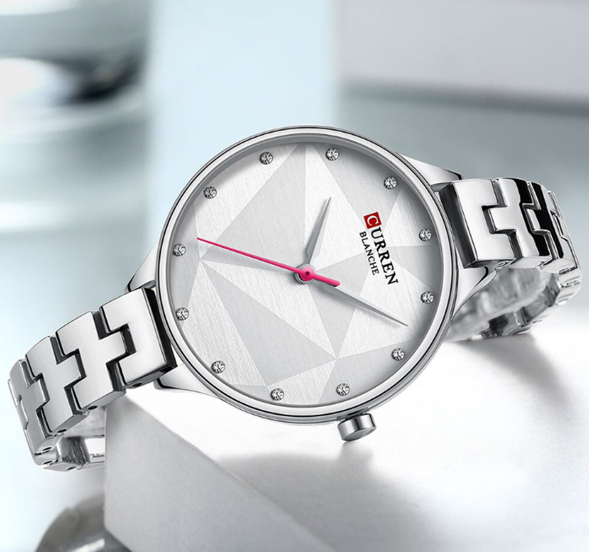 CURREN 9047 Women's Stainless Steel Watch