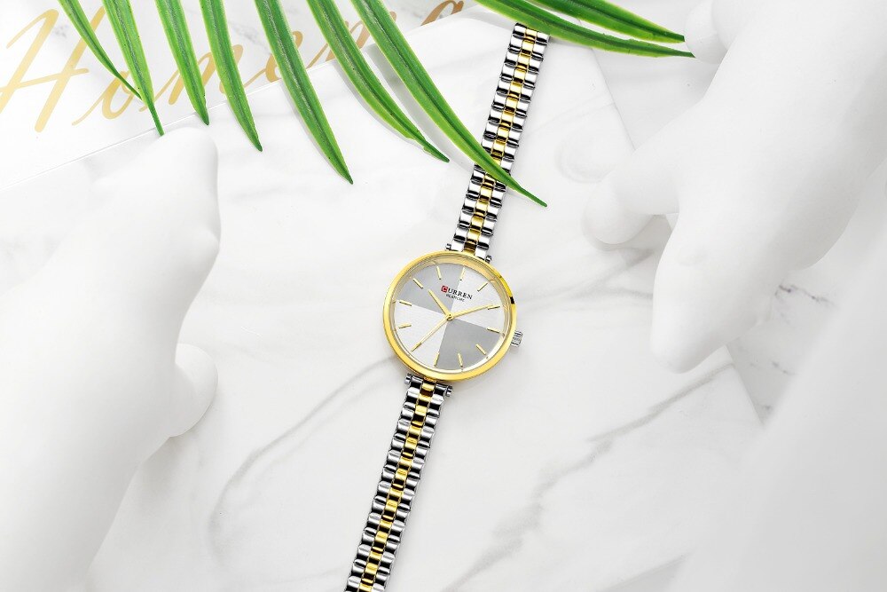 CURREN 9043 Women's Stainless Steel Watch