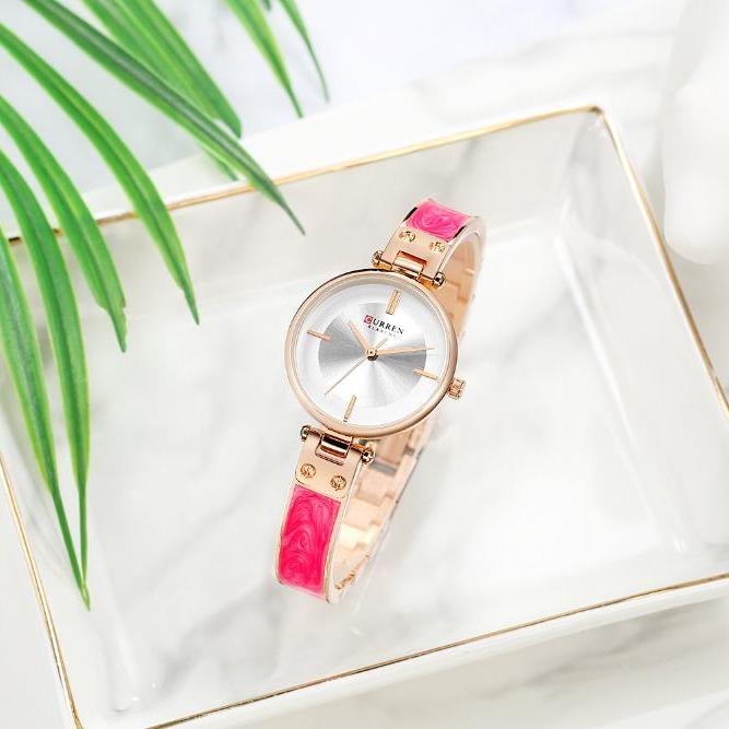 CURREN 9058 Women's Strainless Steel Watch