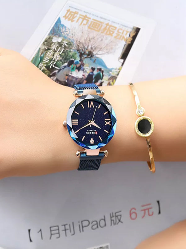 CURREN 9063 Women's Strainless Steel Watch