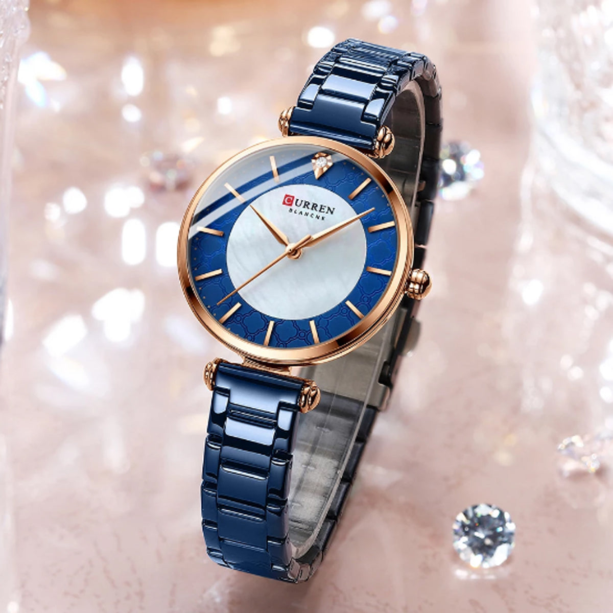 CURREN 9072 Women's Strainless Steel Watch