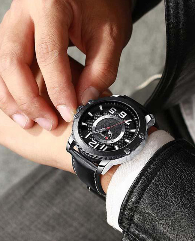 CURREN 8341 Men's Leather Straps Watch