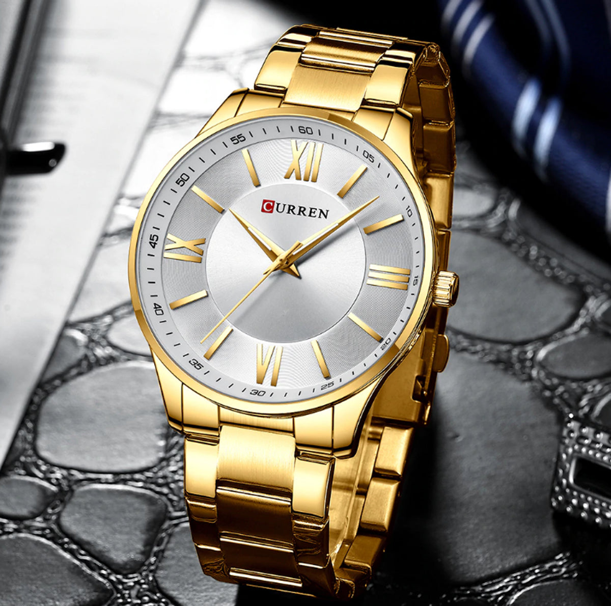 CURREN 8383 Men's Stainless Steel Watch