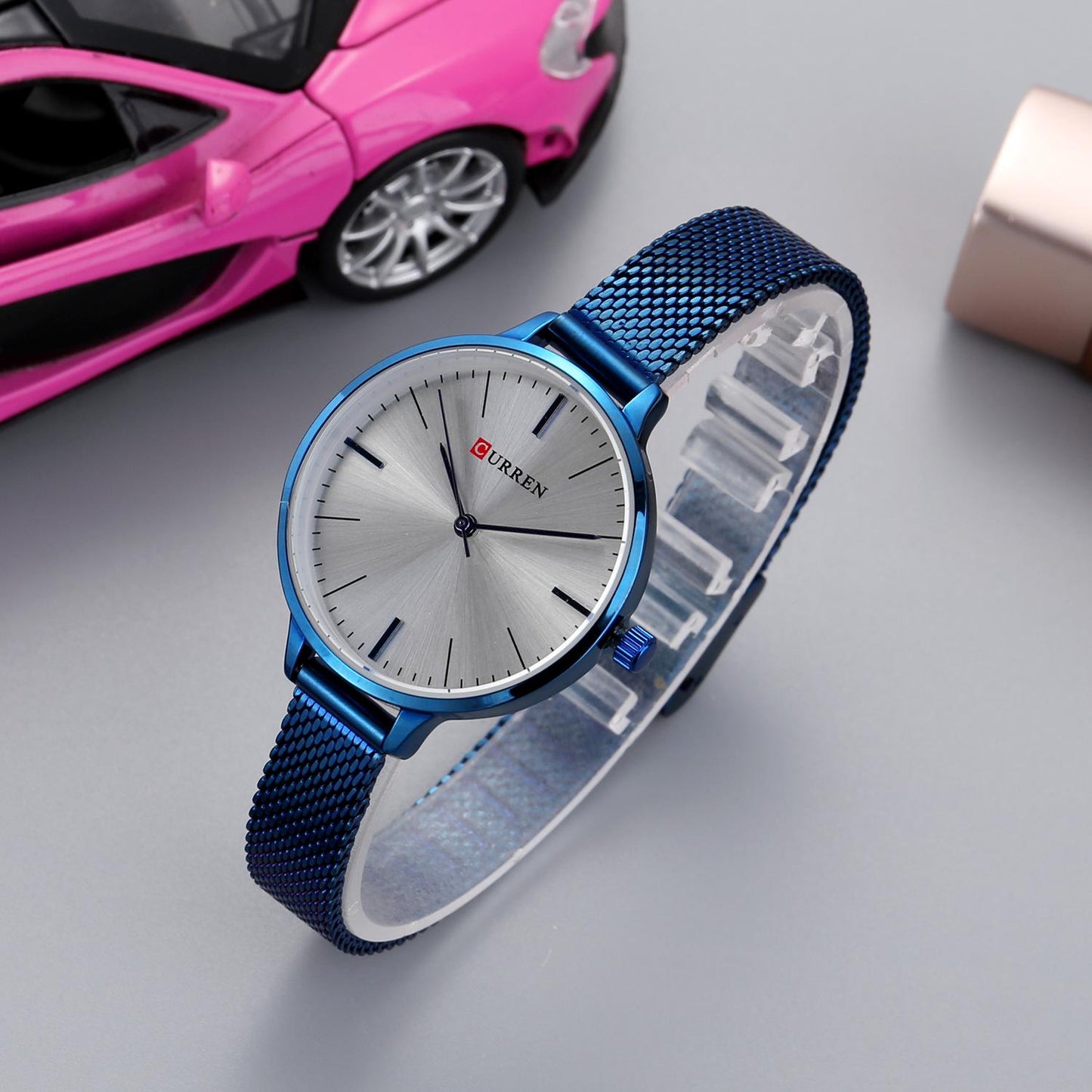 CURREN 9022 Women's Stainless Steel Watch