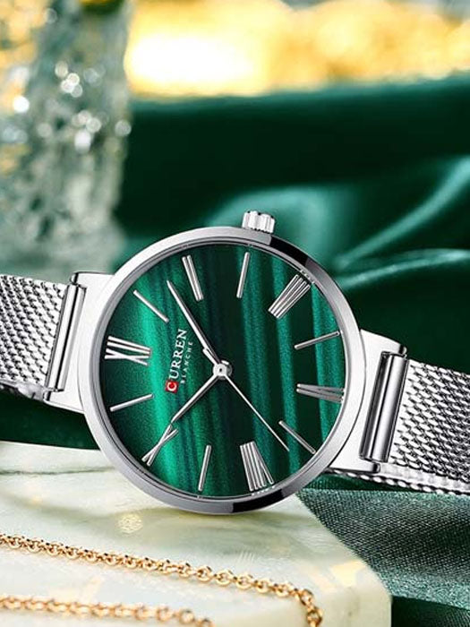 CURREN 9076 Women's Strainless Steel Watch