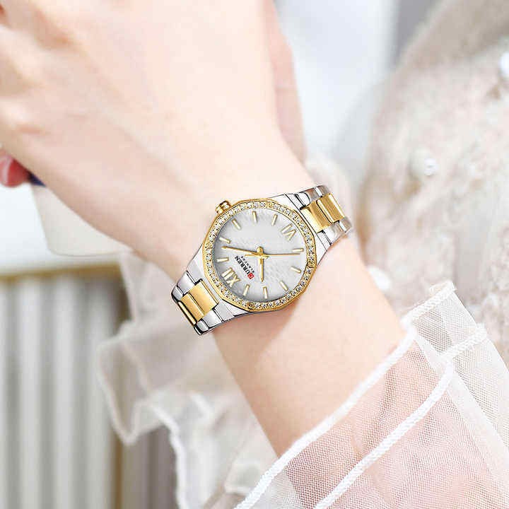CURREN 9103 Women's Stainless Steel Watch