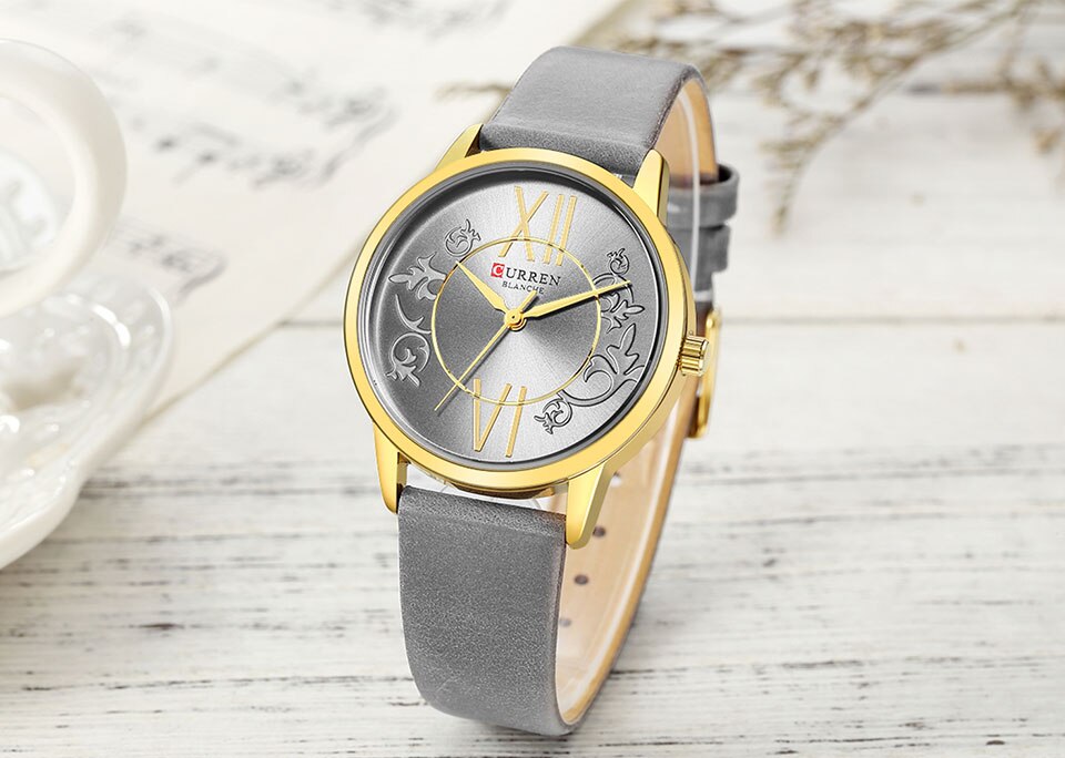 CURREN 9049 Women's Leather Straps Watch