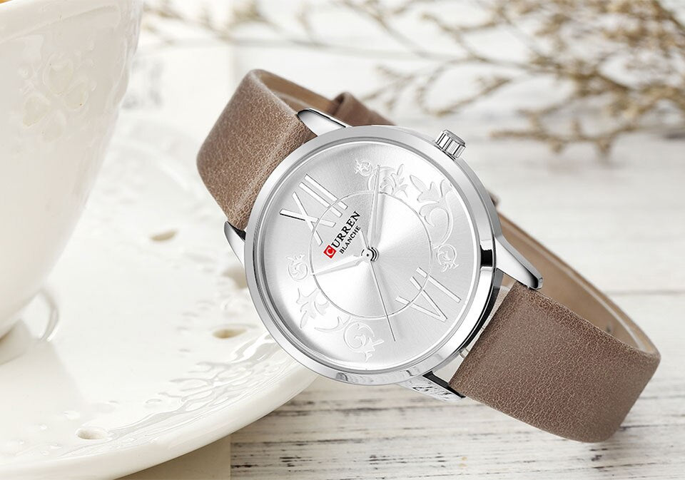 CURREN 9049 Women's Leather Straps Watch