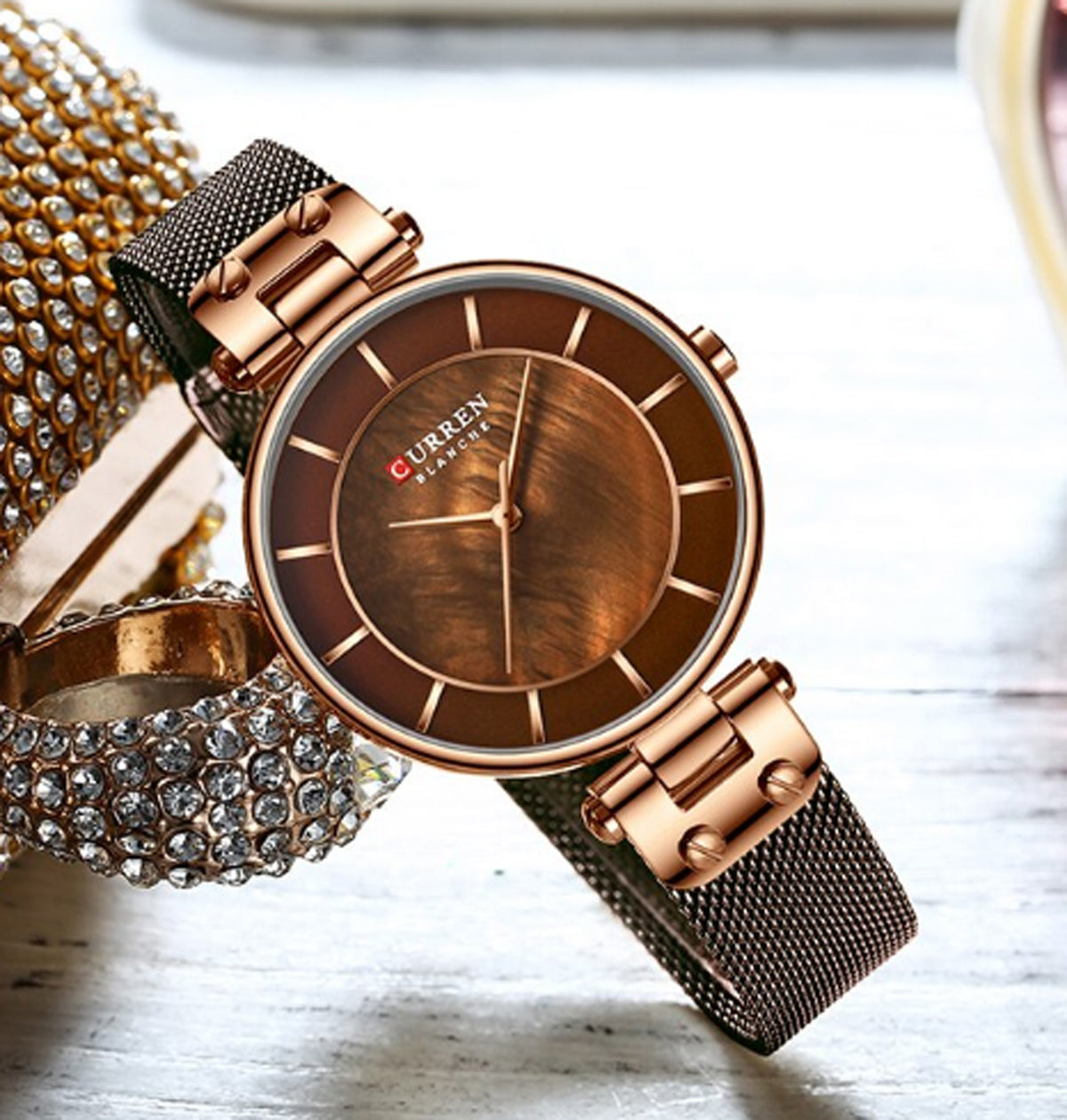 CURREN 9056 Women's Stainless Steel Watch