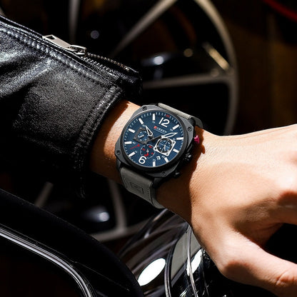 CURREN 8398 Men's Leather Straps Watch
