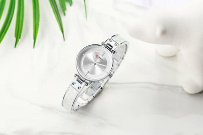 CURREN 9058 Women's Strainless Steel Watch